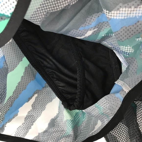 Victorias Secret Sport The Player Run Shorts Small - Picture 4 of 5